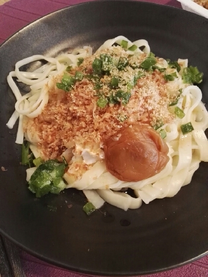 暑い日もひんやり☆さっぱり梅おろしうどん