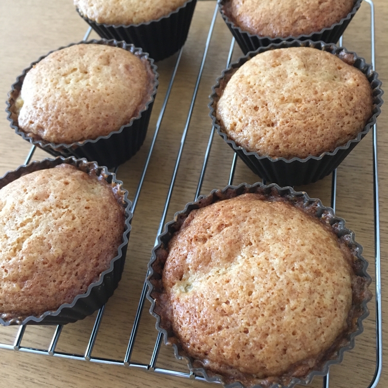 カスタードケーキ レシピ 作り方 By りみ1617 楽天レシピ