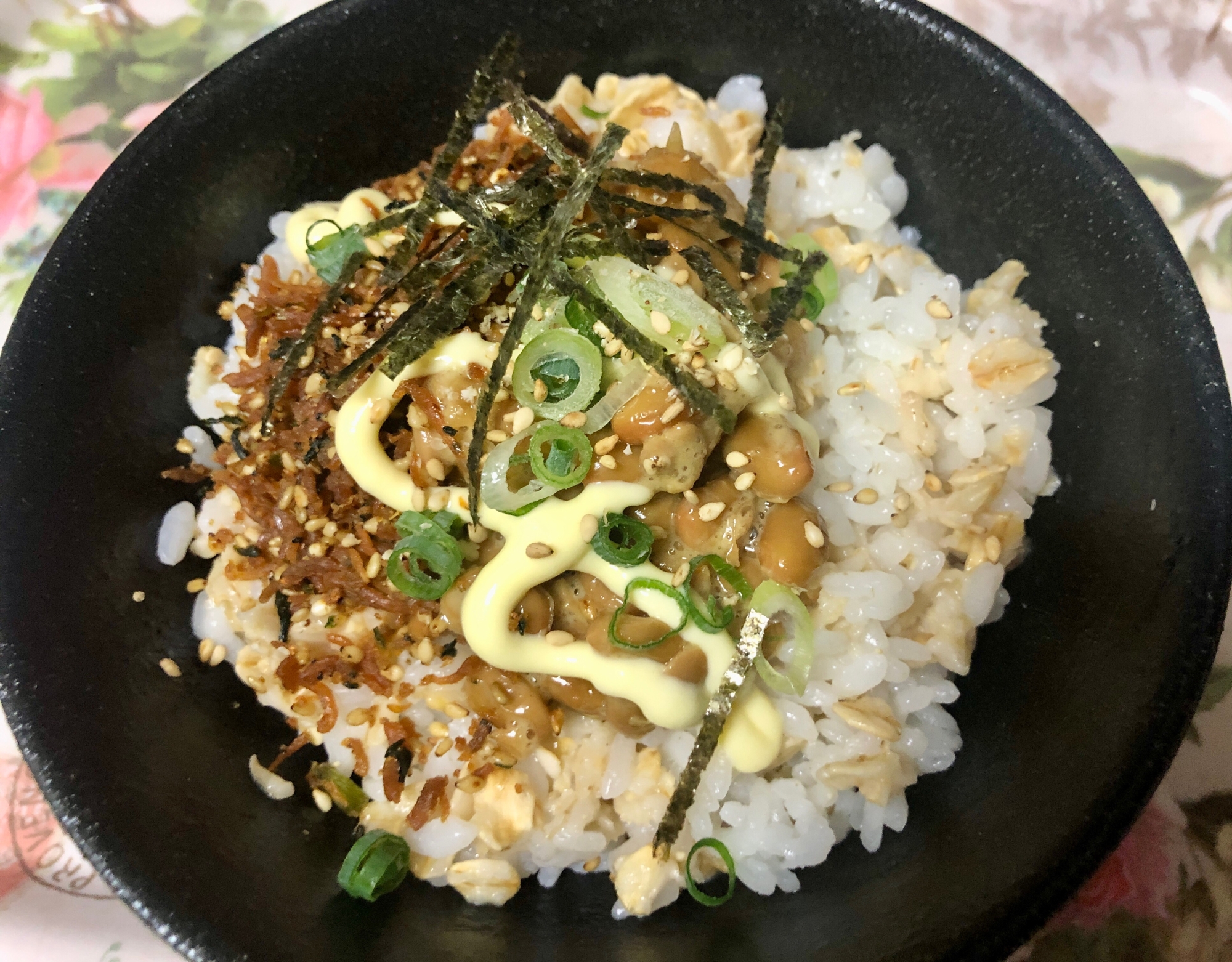 ちりめん山椒入り♩オートミール納豆丼