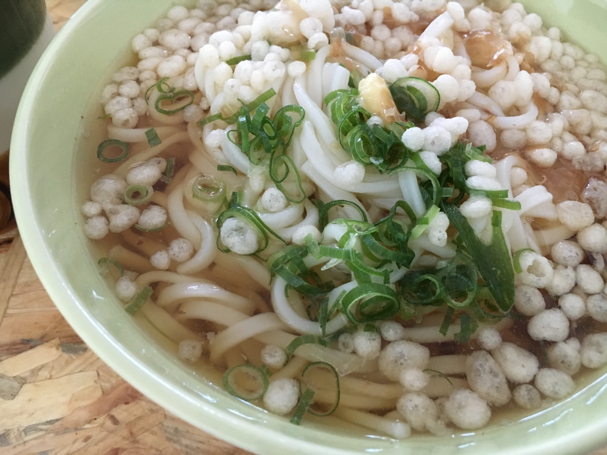 ざるうどんを使って冷やしうどん。