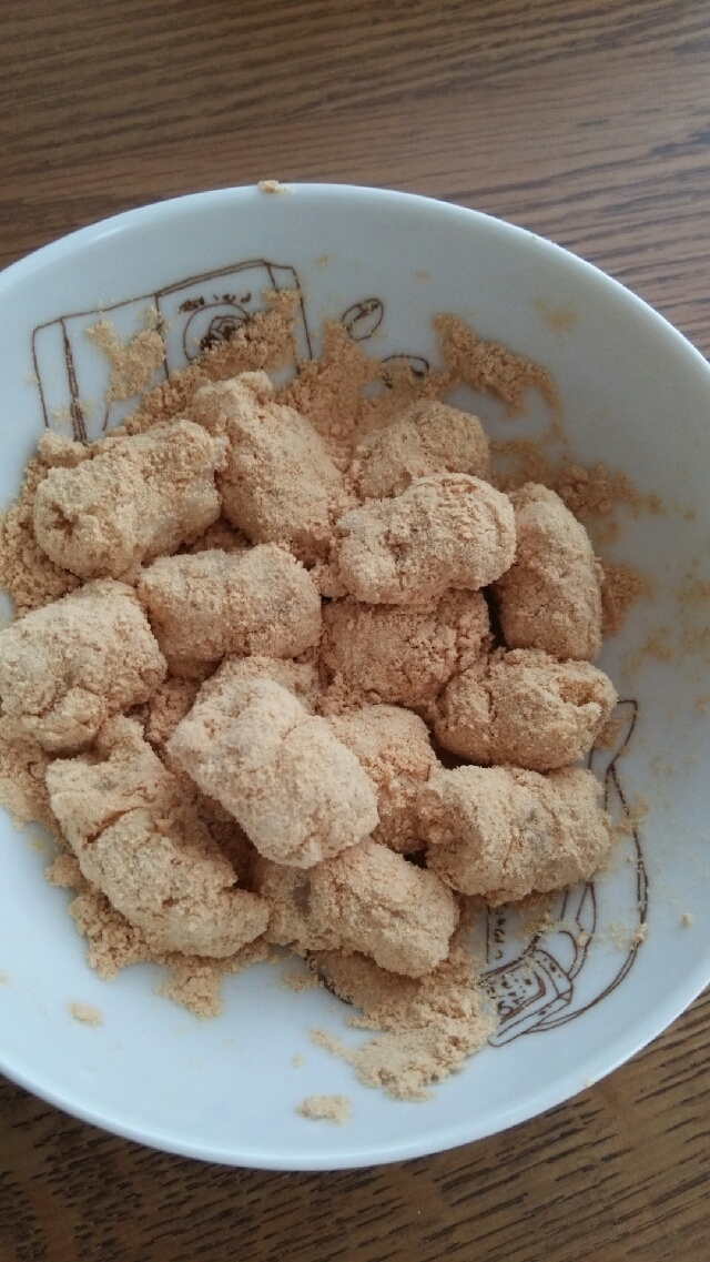 茹ですぎた米粉マカロニで簡単おやつ 黄粉餅 レシピ 作り方 By 4045g 楽天レシピ 茹ですぎた米粉マカロニで簡単おやつ 黄粉餅 レシピ 作り方 By 4045g 楽天レシピ