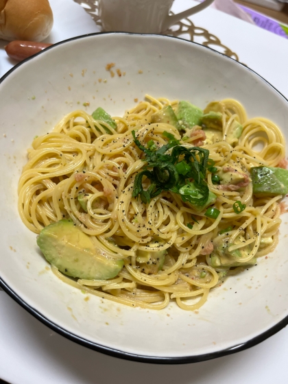 簡単 美味しい！！ アボカドと明太子パスタ