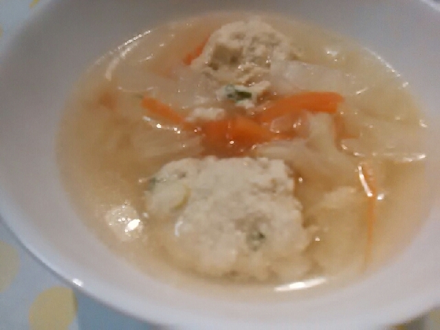 春雨とおいしい鶏団子の中華スープ☆