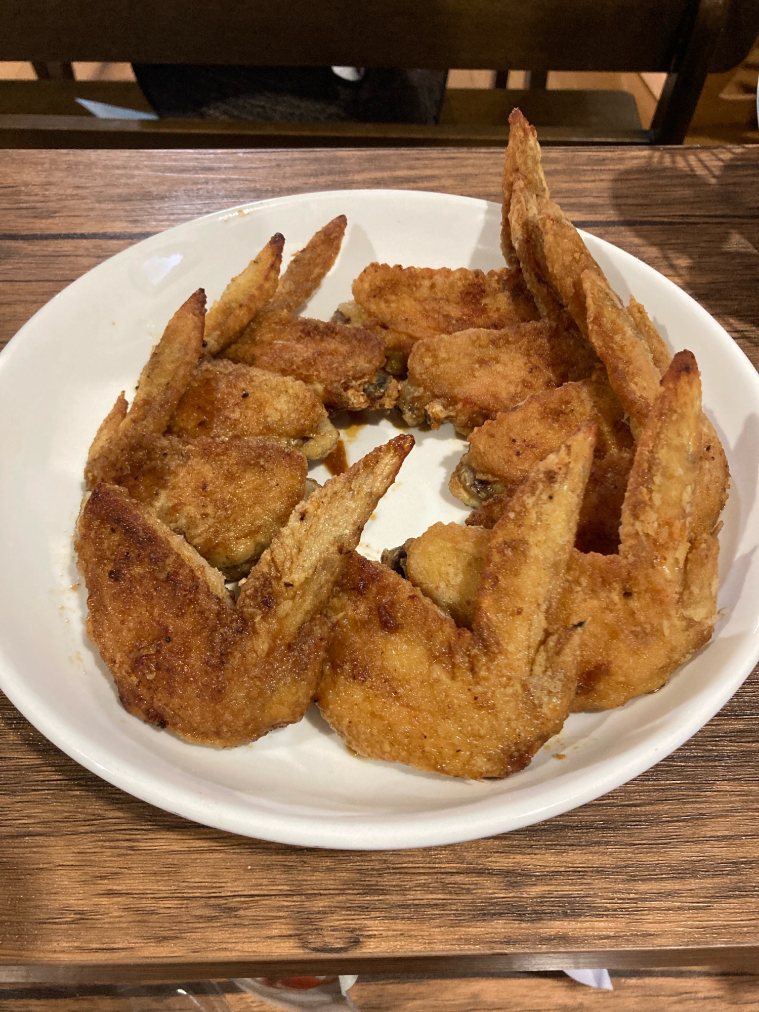 パリパリじゅわっと　揚げ焼き手羽先