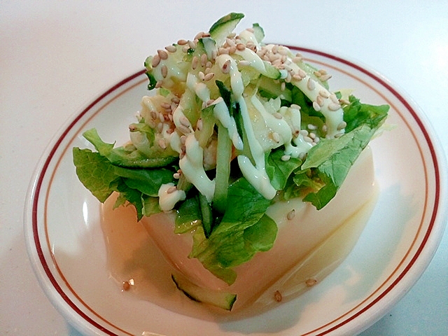 フラワーレタス・ポテトサラダ・胡瓜の卵豆腐