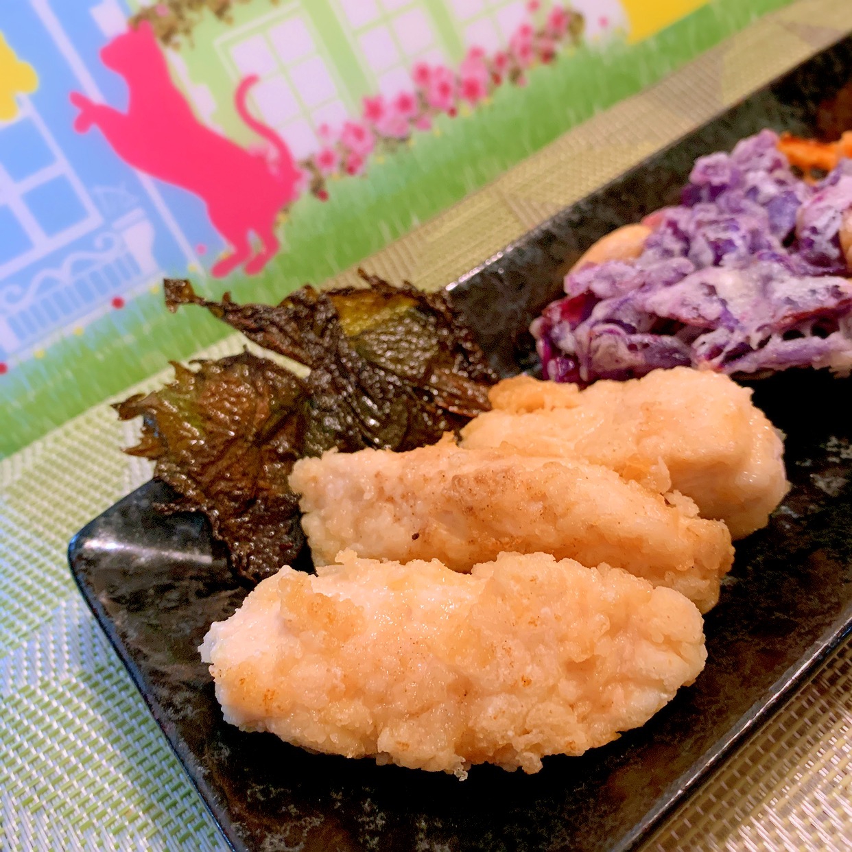 醤油香る鶏ささ身と大葉の天ぷら