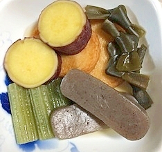 蕗 こんにゃく 結びおでんこんぶ さつま芋の煮物 レシピ 作り方 By 2727椿 楽天レシピ