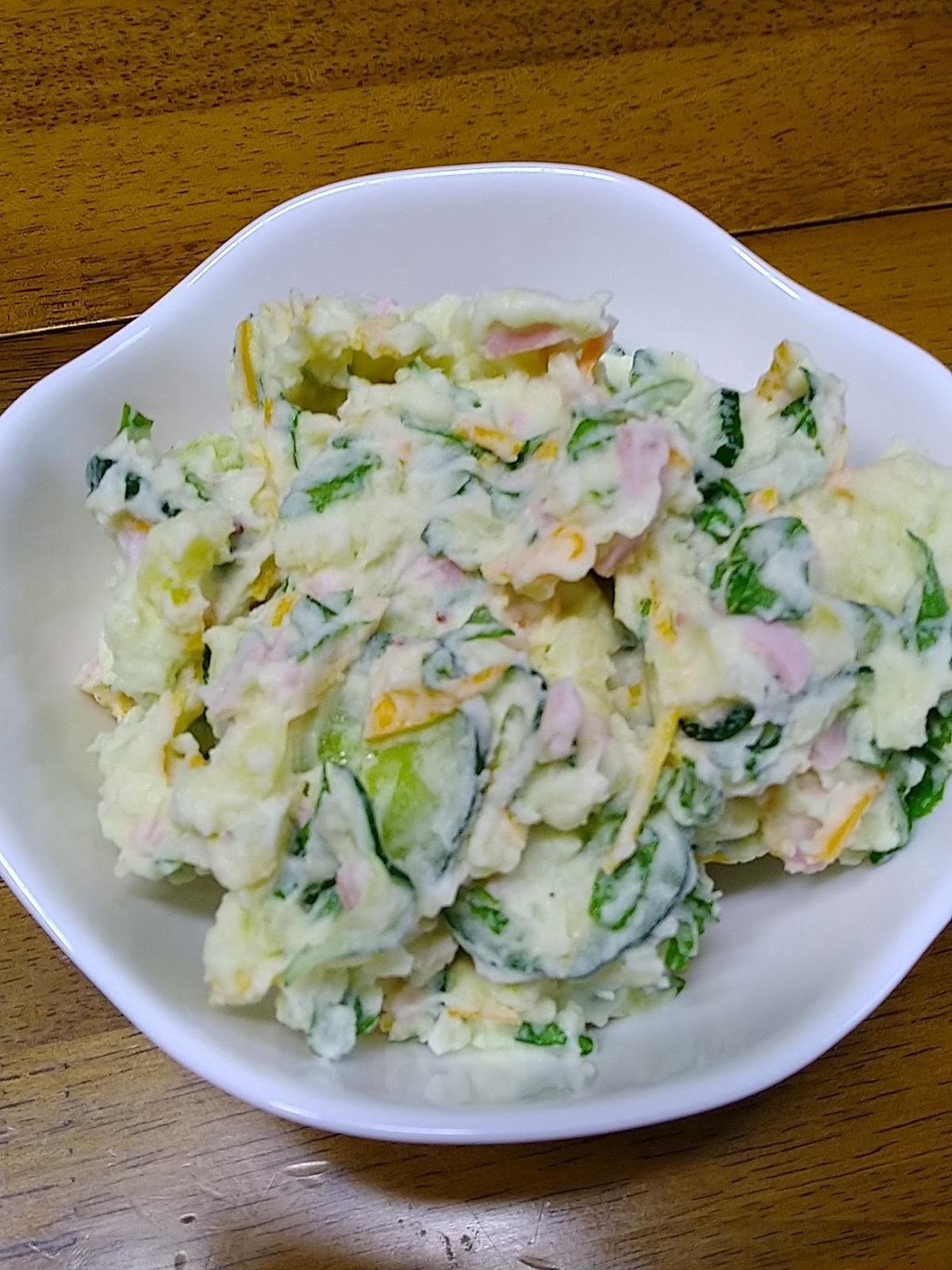 定番のポテトサラダ