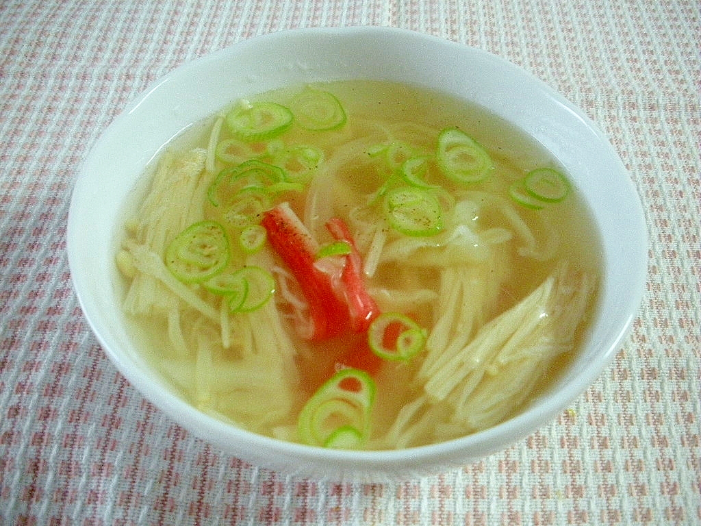 エノキタケとカニカマの中華スープ