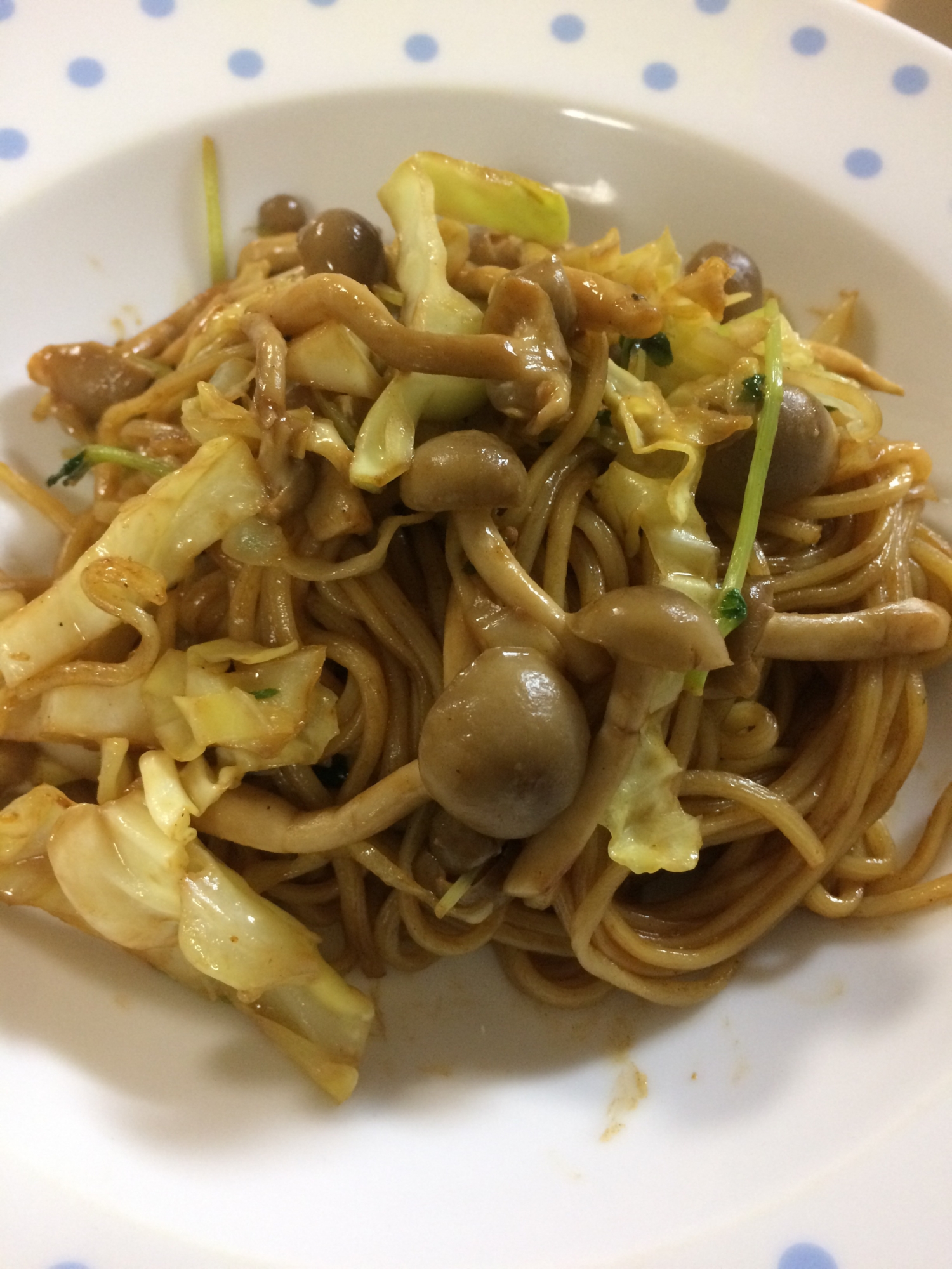 激安焼きそばにひと工夫♪野菜焼きそば