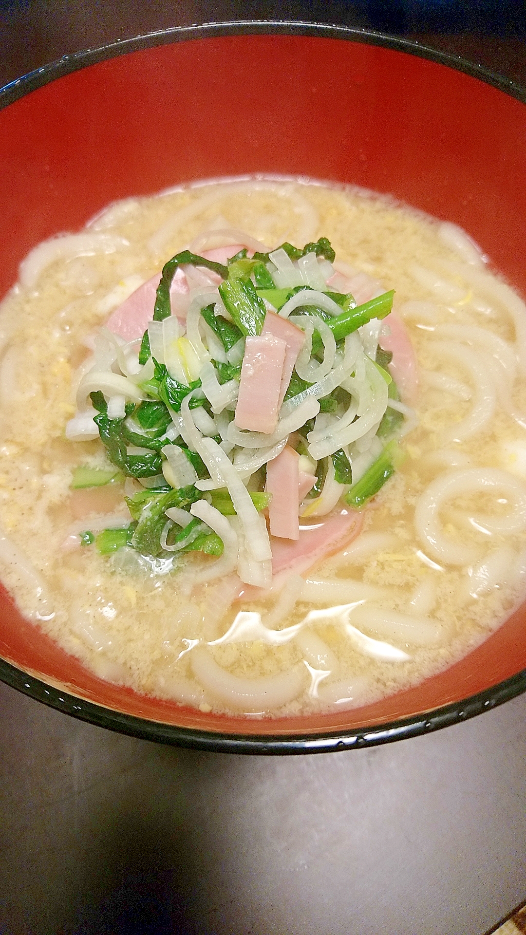 【麺料理】卵ベースの温かいうどん