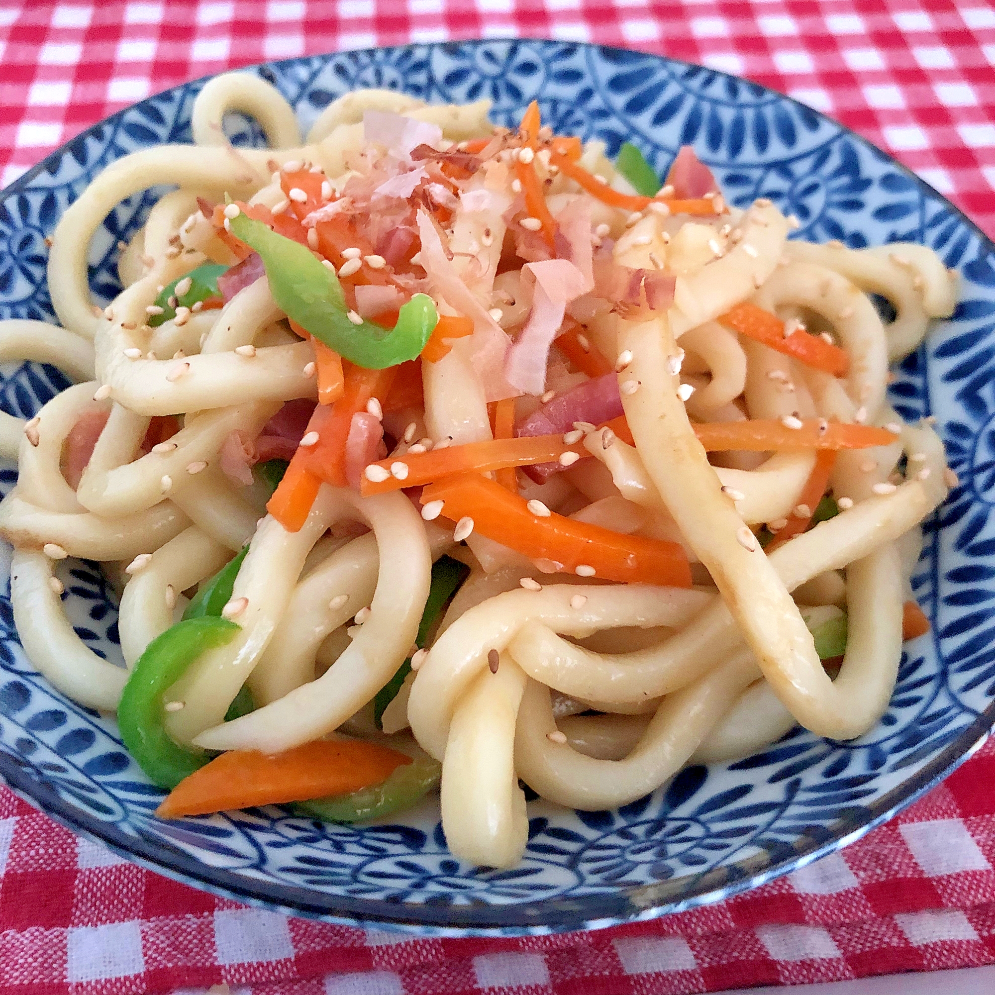 ハムと野菜の焼きうどん☆彡