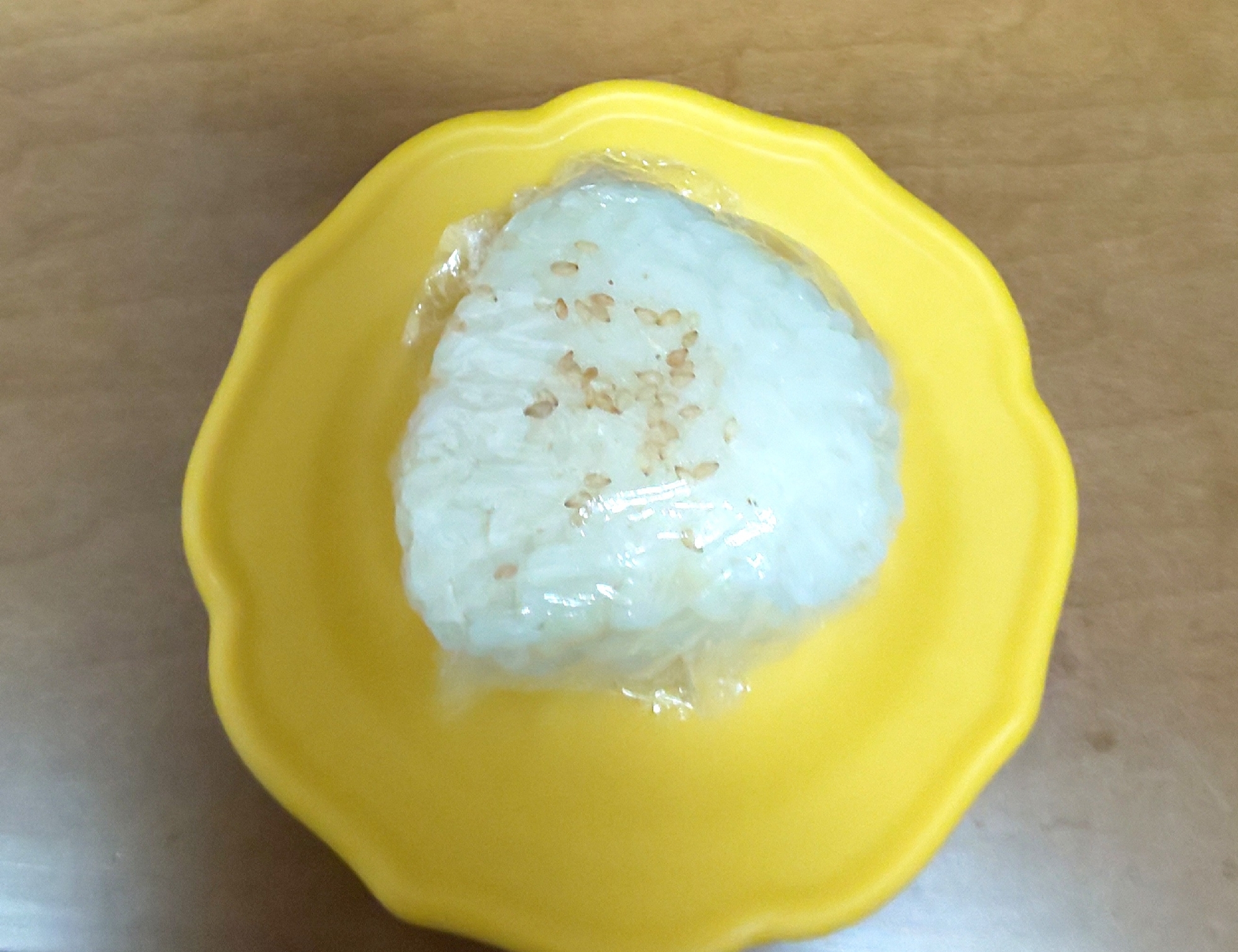 たくあん入りおにぎり