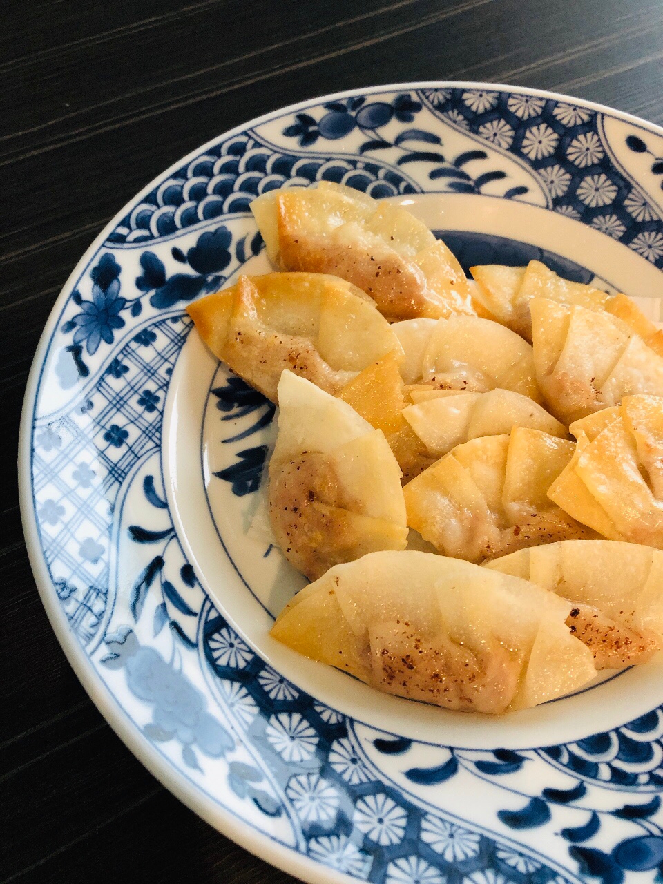 パリッと美味しい☆シーチキンマヨの揚げ餃子