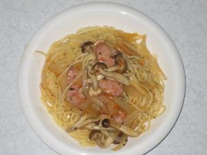 冷凍トマトでお手軽パスタ♪