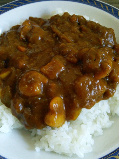 隠し味が決めて！シーフードカレー