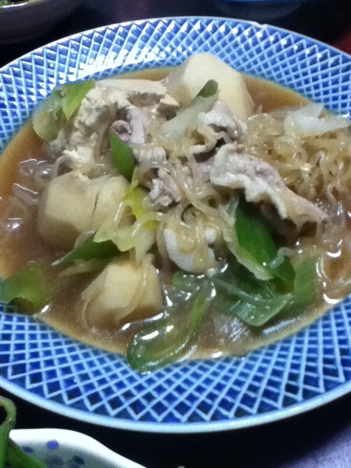 里芋と豚と高野豆腐の煮物