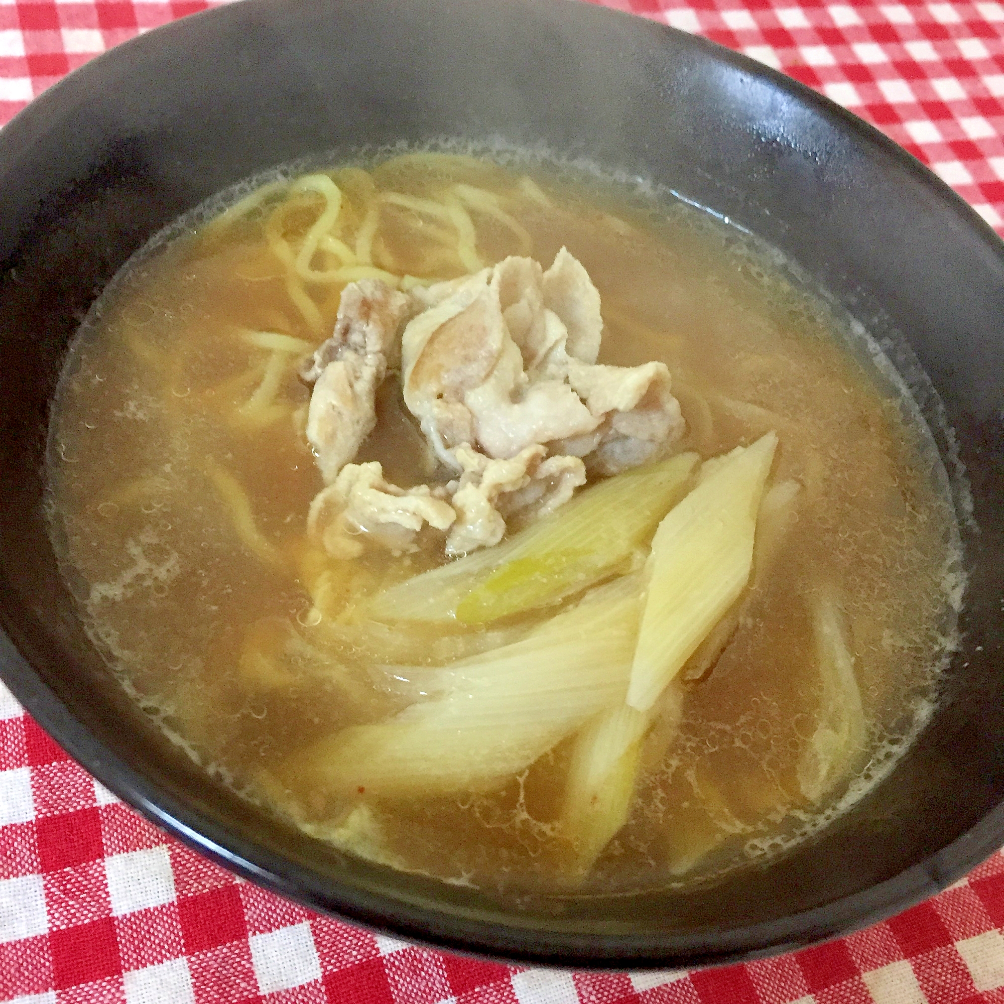 豚肉とネギの味噌ラーメン☆