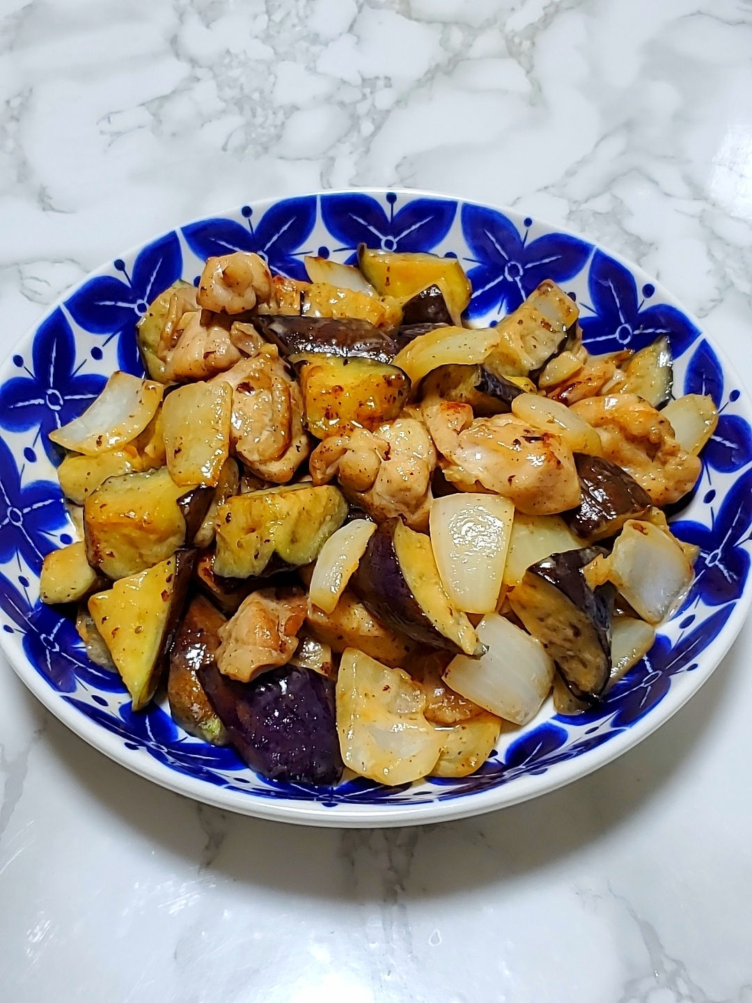 鶏肉と茄子の味噌マヨ炒め