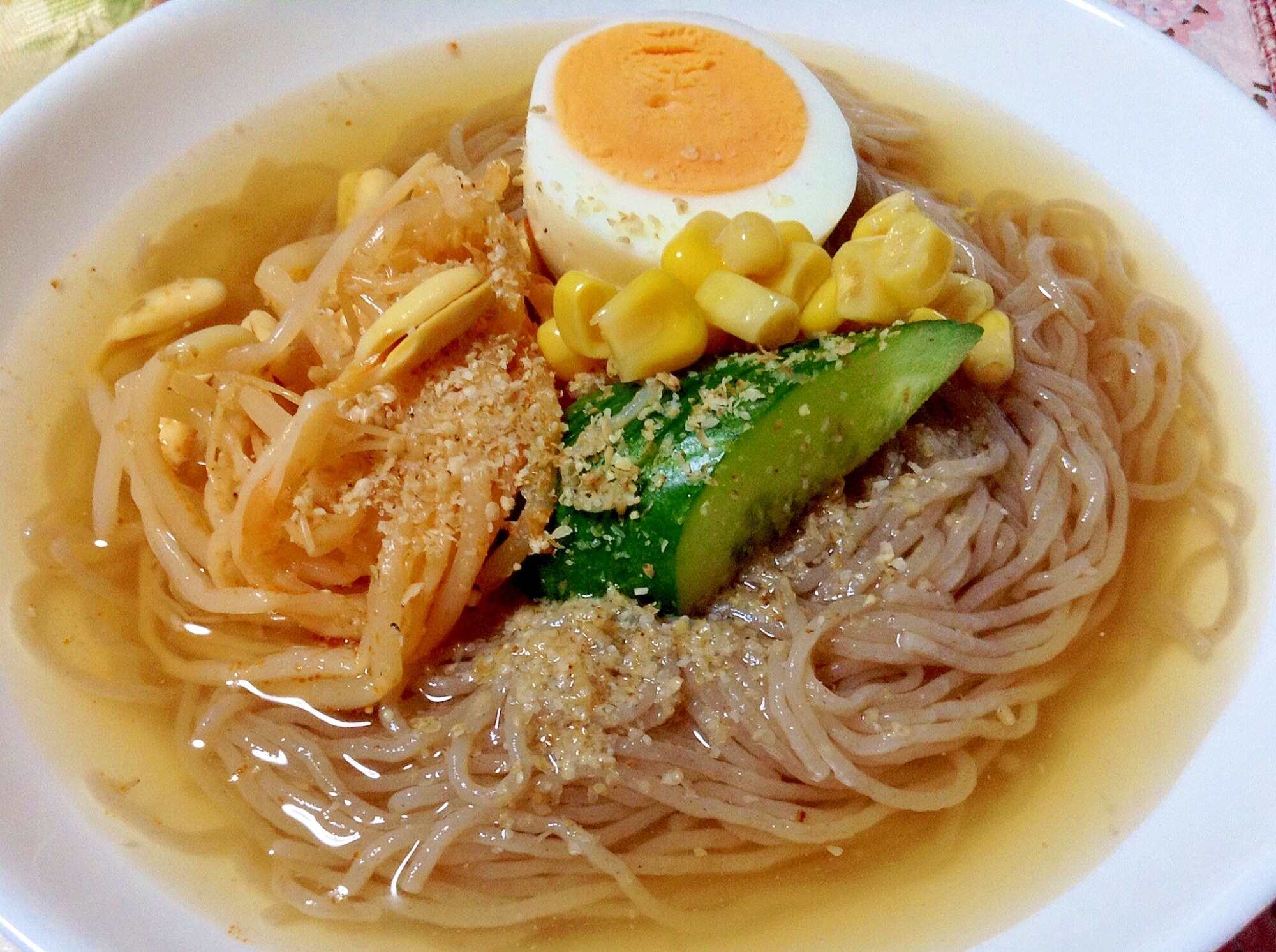 市販の韓国冷麺を美味しく♪ レシピ・作り方 by やなママ☆ - 楽天レシピ