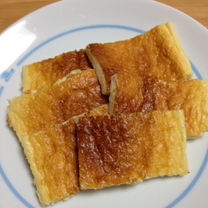 出来たてをいただきました。しっとりしていて熱いチーズケーキも美味しかったです。次回は冷やしてみますね‼
レシピ簡単で良かったです( ´ ▽ ` )ﾉ