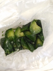 すぐ漬かる 創味シャンタンでウマウマきゅうり レシピ 作り方 By 鶏のから揚げ 楽天レシピ