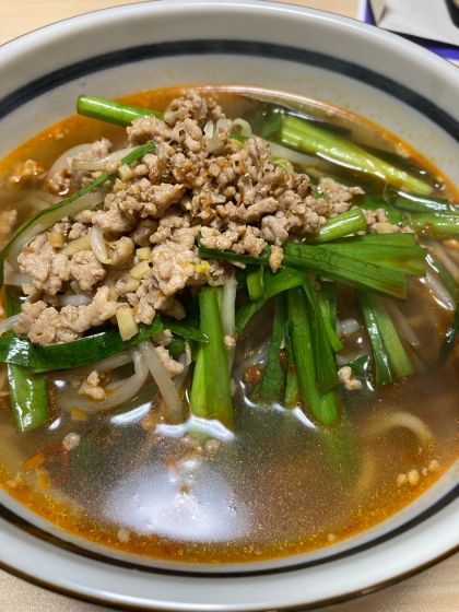 名古屋に行った気分になる美味しい台湾ラーメンでした。
豆板醤を増やして辛めにして頂きました。