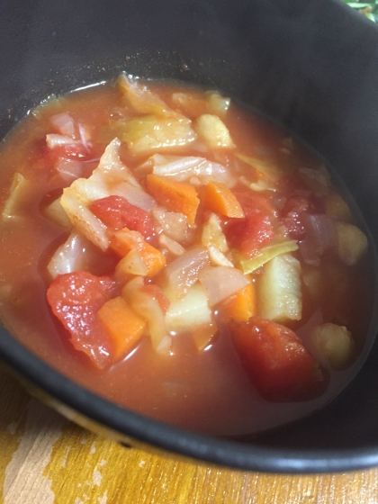 カルディのトマト缶でミネストローネ