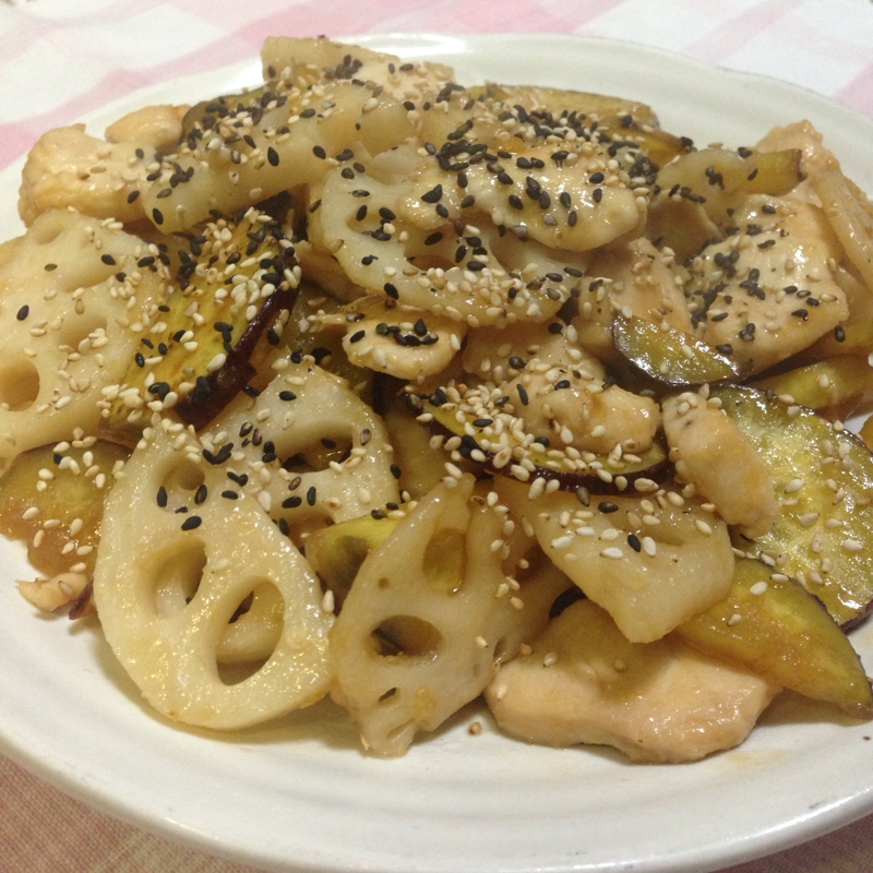 鶏むね肉とれんこんとさつま芋の甘酢照り焼き♪