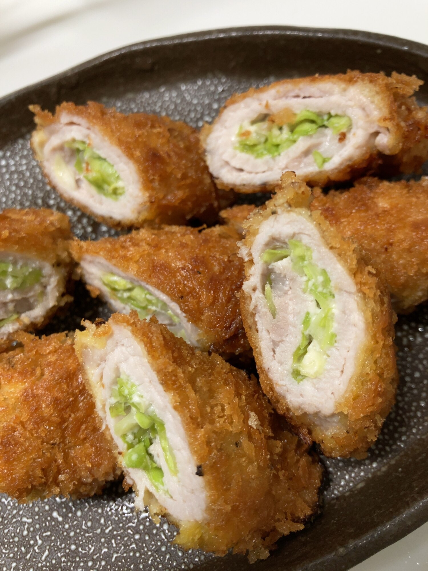エビフライとキャベツの千切り（ならぬ綿切り）の作り方（by 元 