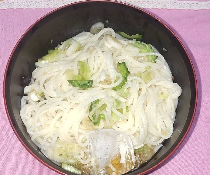 ゴーヤ入りそうめん