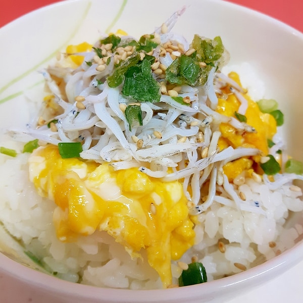 子供が大好き 炒り卵としらすのヘルシー丼 レシピ 作り方 By Acchan66 楽天レシピ 子供が大好き 炒り卵としらすのヘルシー丼 レシピ 作り方 By Acchan66 楽天レシピ