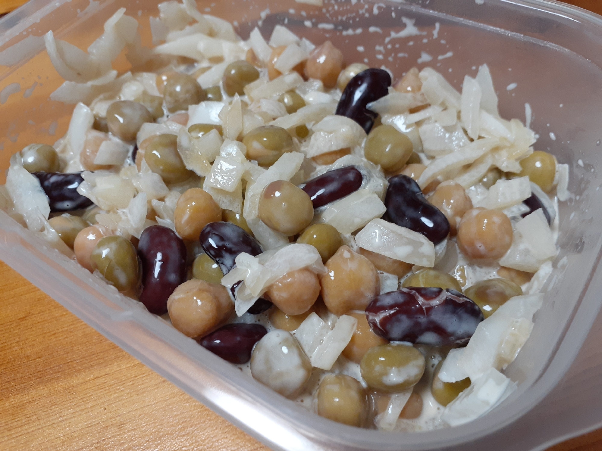 手軽にお豆補給 ミックスビーンズのマヨぽんサラダ レシピ 作り方 By アラレぽ 楽天レシピ