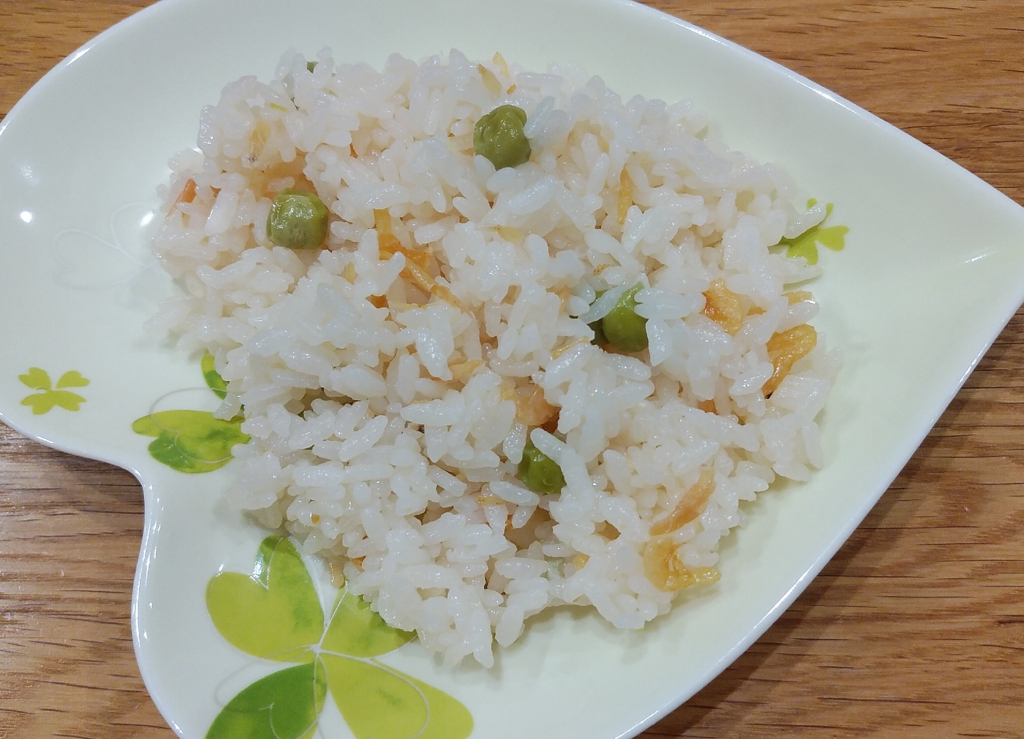 お豆と干し桜エビの炊き込みご飯