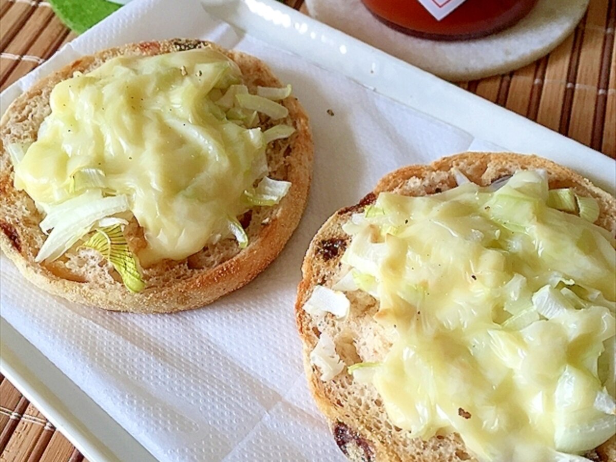 甘くてしょっぱい不思議味 チーオニフルグラマフィン レシピ 作り方 By Johnny Bean 楽天レシピ 甘くてしょっぱい不思議味 チーオニフルグラマフィン レシピ 作り方 By Johnny Bean 楽天レシピ