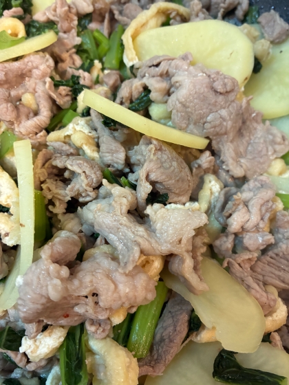 豚肉とジャガイモと油揚げと小松菜の甘辛炒め^_^