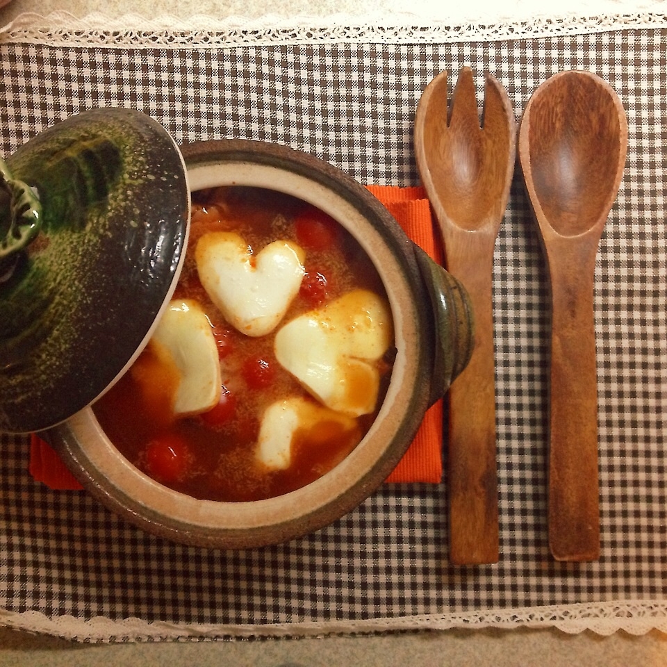 ハートのトマトキムチスープ