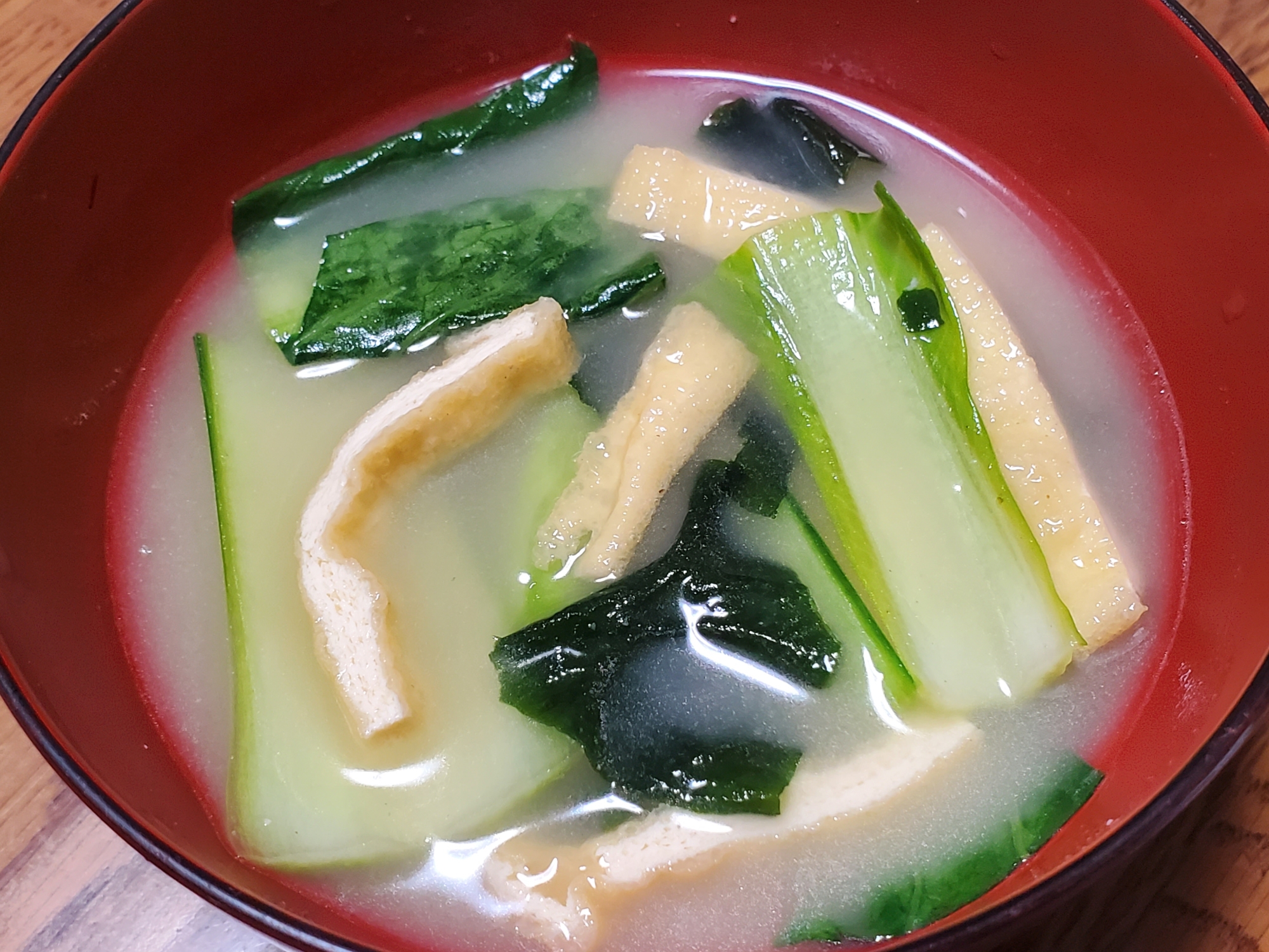 小松菜と油揚げの味噌汁