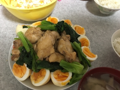 すっぱすぎず食べやすかったです^_^
小松菜を添えると野菜も食べれてよかったです！