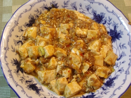 再レポです。
ちょっとお高い豆腐を使ったらより美味しくなりました。
我家の定番メニューになりそうです。