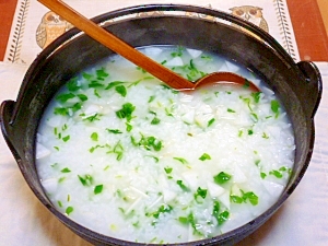 伝統の鉄鍋、伝統の七草粥