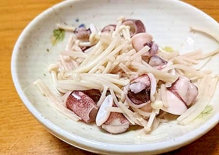 ヤリイカと　えのきの　酒蒸し　レンジでカンタン