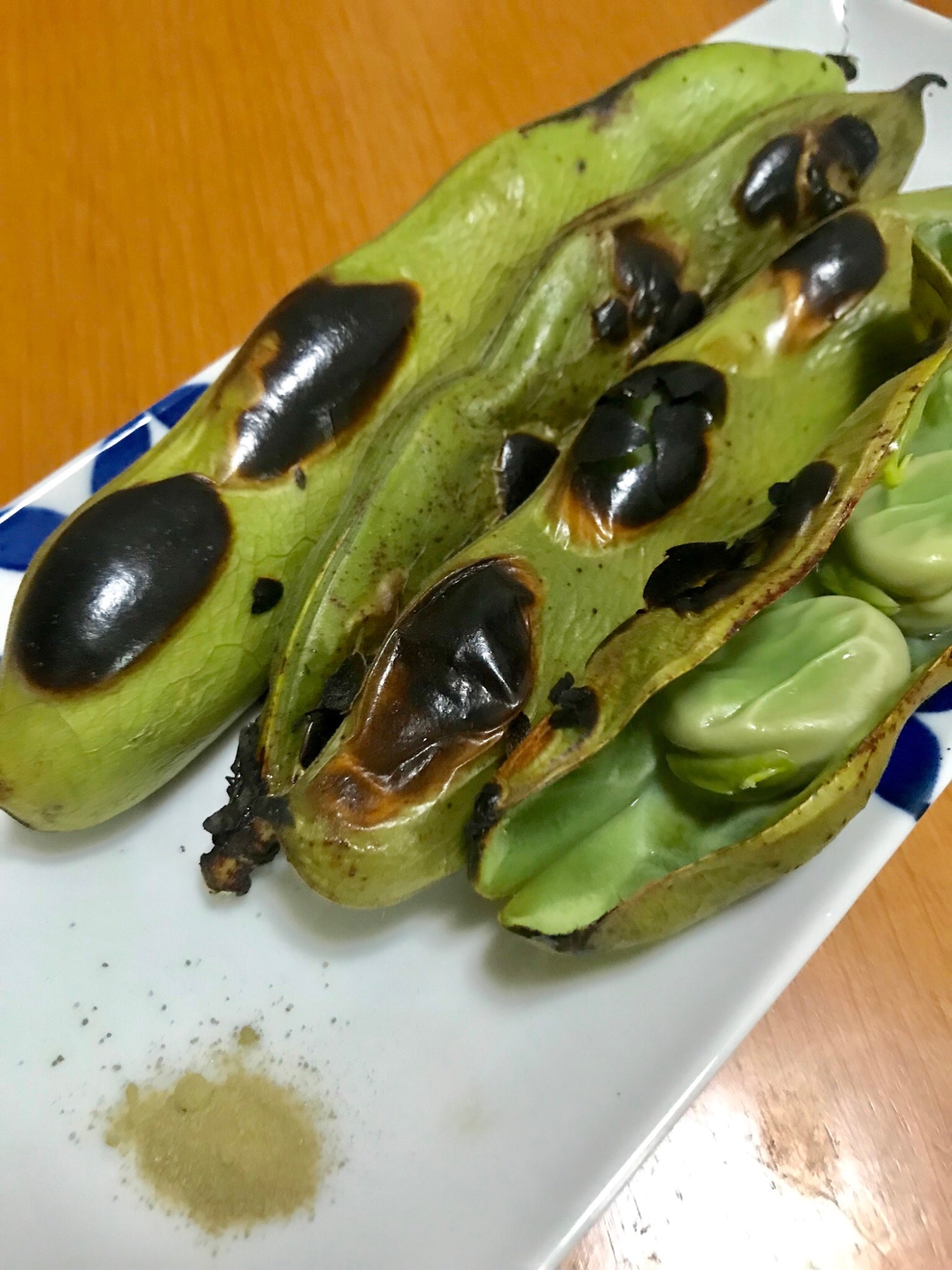 1番簡単で美味しい、焼きそら豆