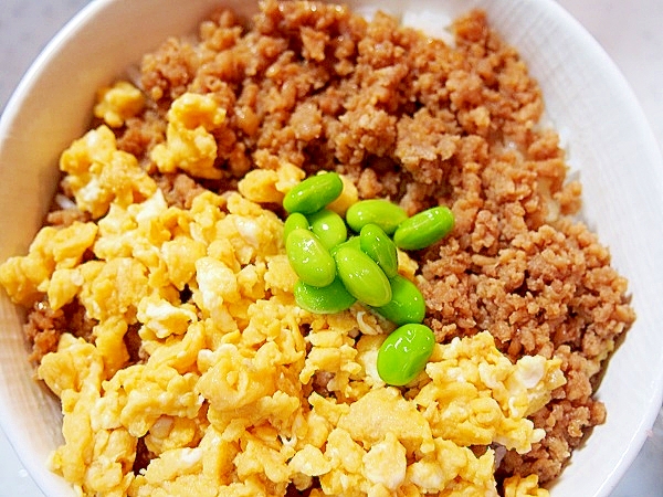 枝豆そぼろ丼