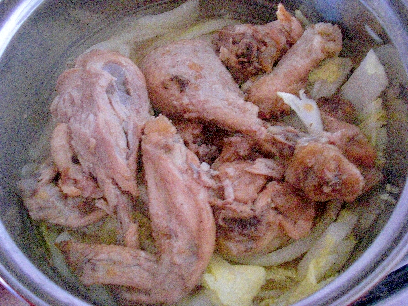 鶏肉と野菜の鍋料理