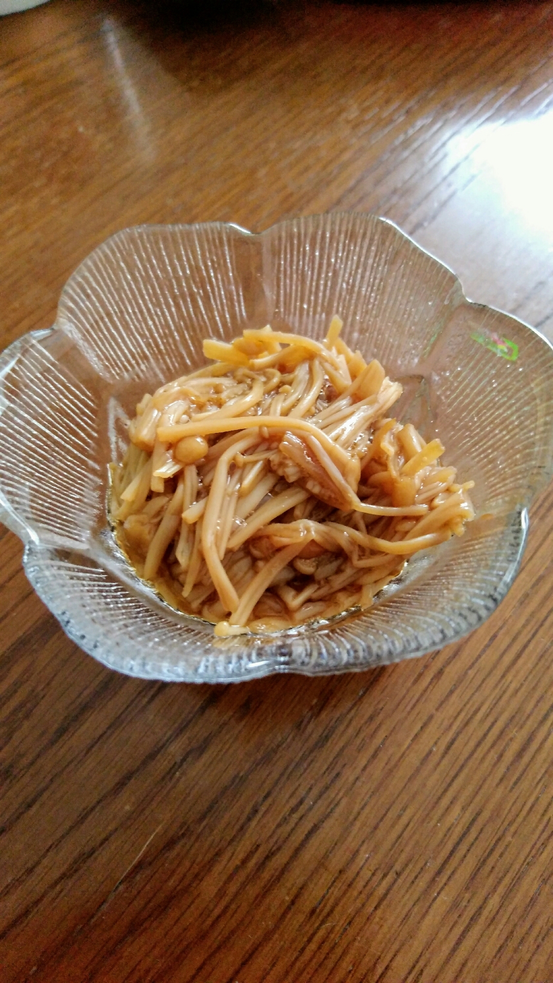 生姜が効いて癖になるなめたけ