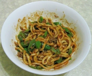 丼とレンジだけでOK 白玉うどんナポリタン風