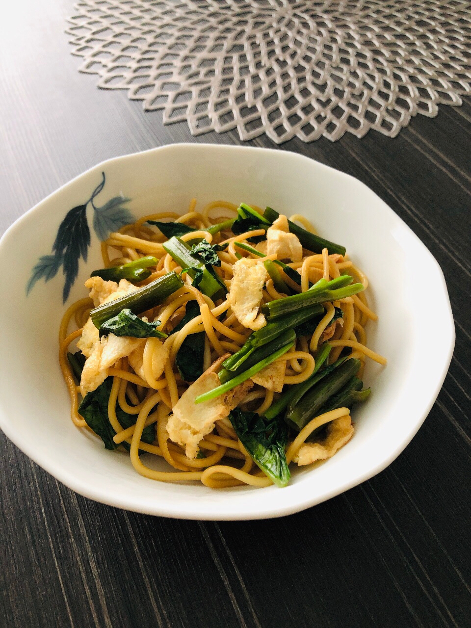 副菜焼きそば☆空芯菜と油揚げのオイスター焼きそば