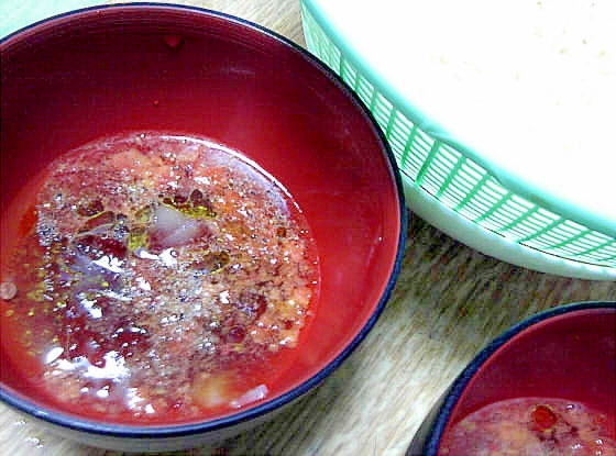 冷凍トマトをすりおろしたイタリアン素麺つゆ