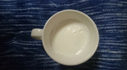 ミルクに、メープルシロップと塩少々✨美味しかったです✨簡単にポチ✨✨簡単なのに美味しいですね✨ありがとうございますo(^-^o)(o^-^)o